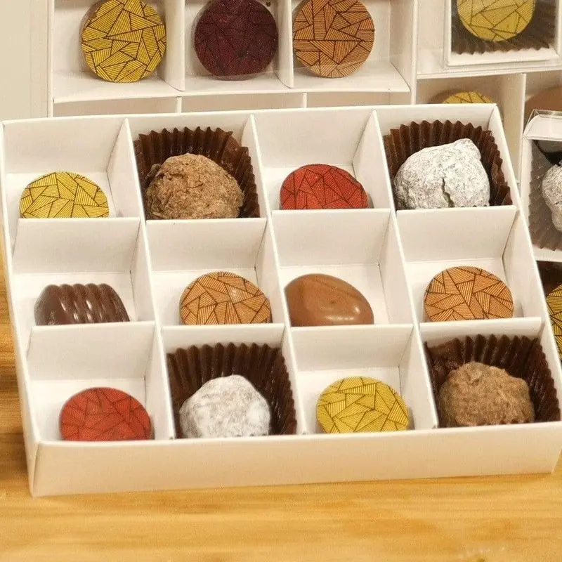 V382-50CHOC12BAY-144387-03.webp