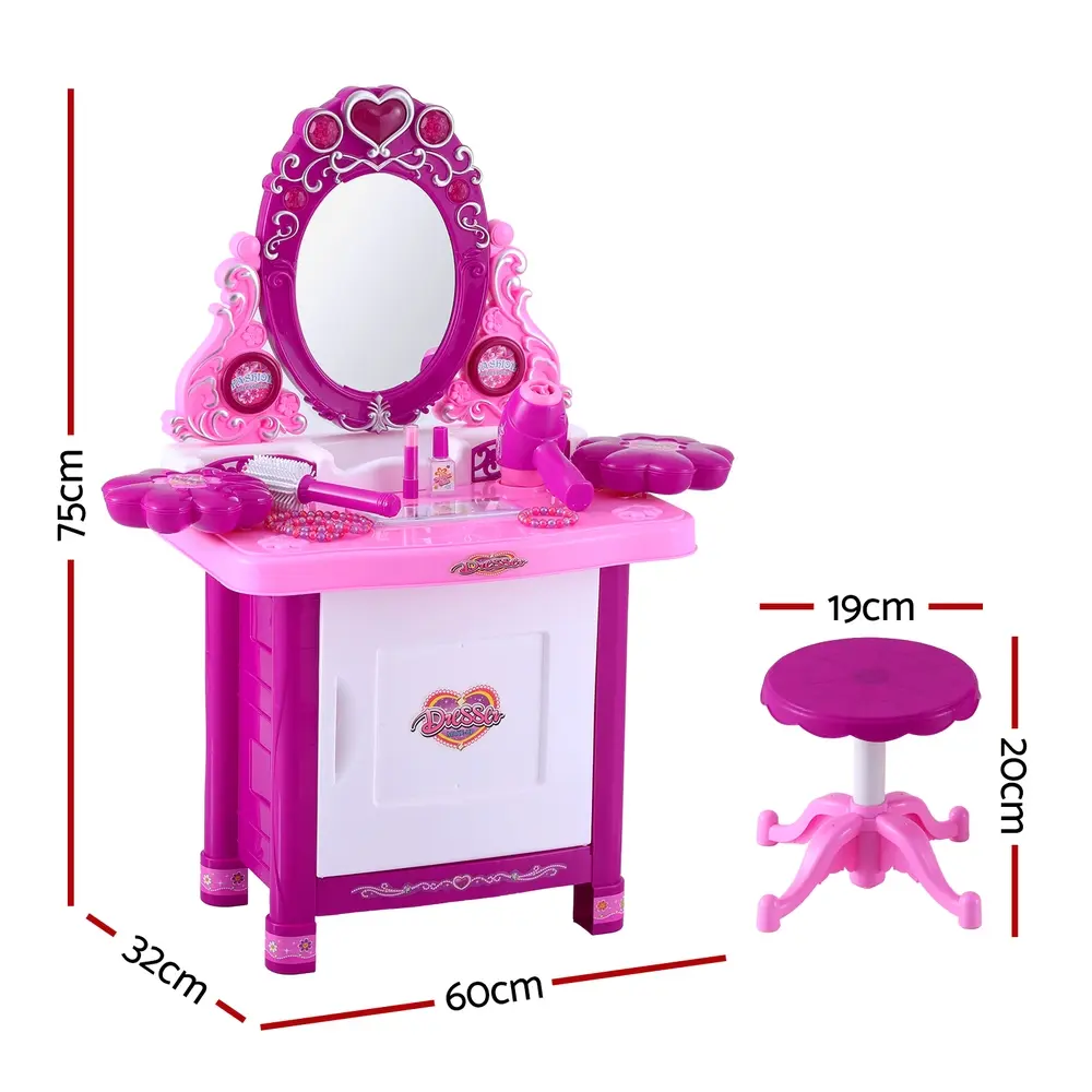 PLAY-MAKEUP-30-4862-01.webp