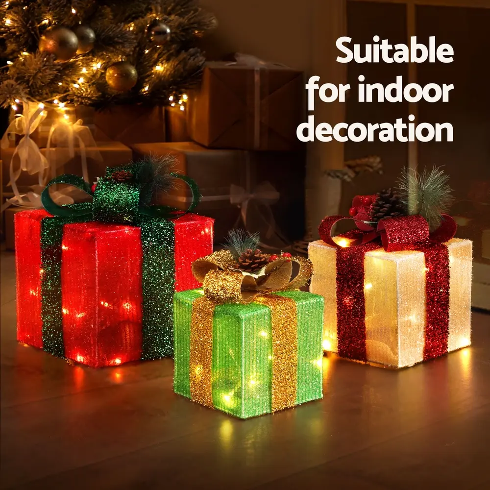 XMAS-MOT-GIFTBOX-MC-189930-04.webp