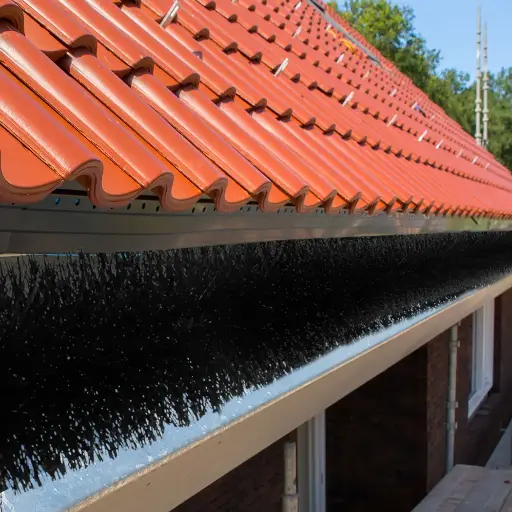 Lambu Gutter Brush Guard Leaf Heavy 36pcs